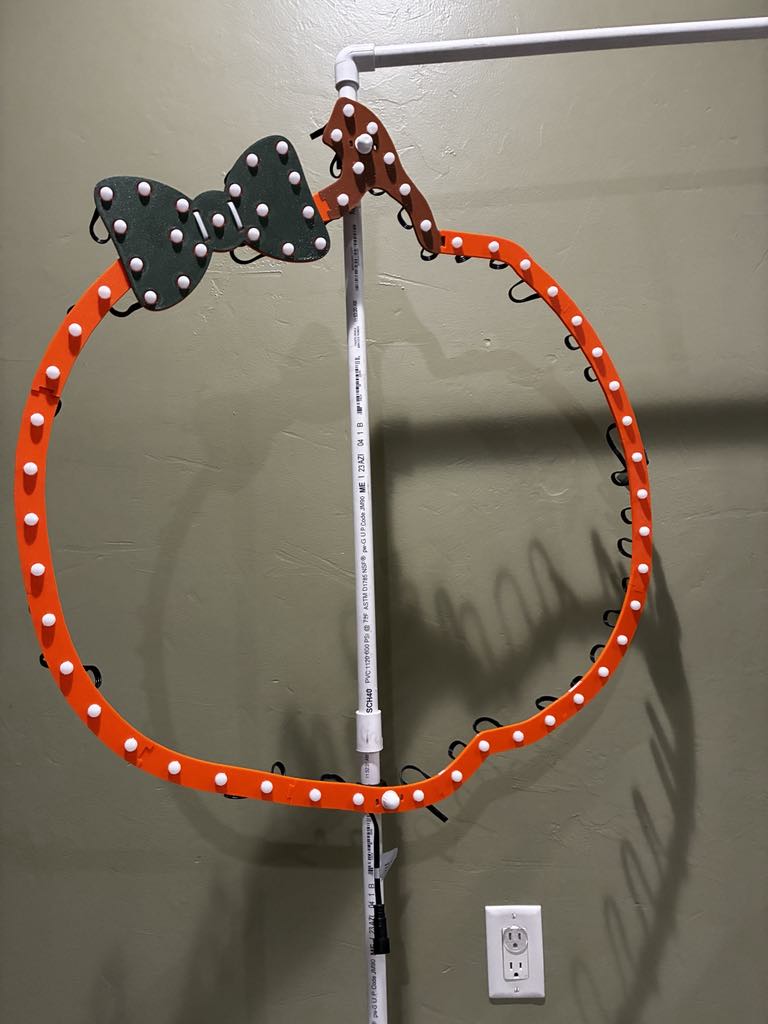 Anything Is a Singing Face Pumpkin w/ Bow